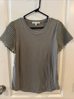 C&C California Sage Tee with Crochet Short Sleeves
